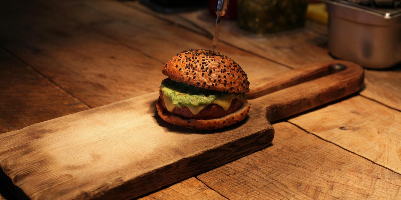 Hamburgão Vegano com Queijo Vegano Tipo Cheddar